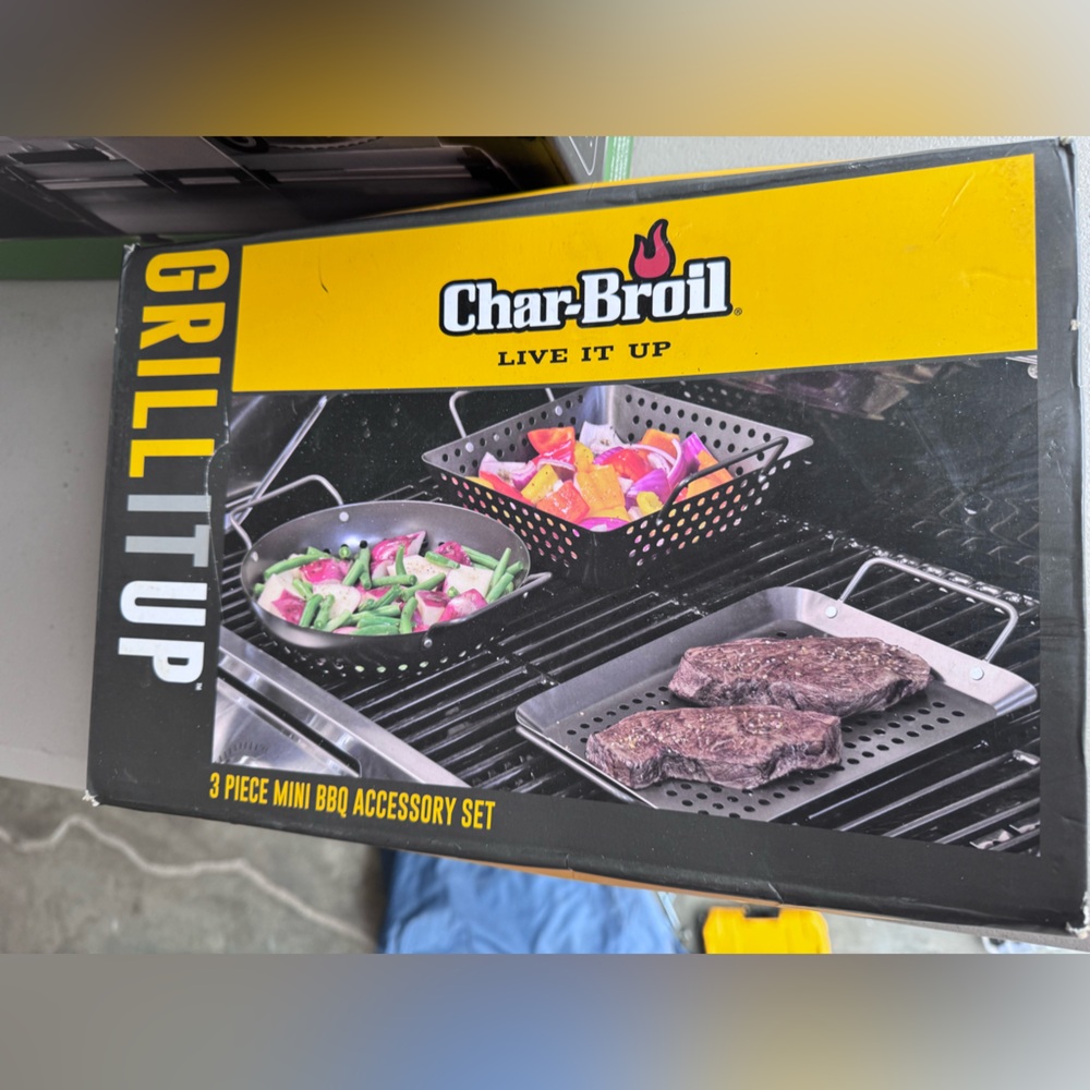 Char broil BBQ topper set